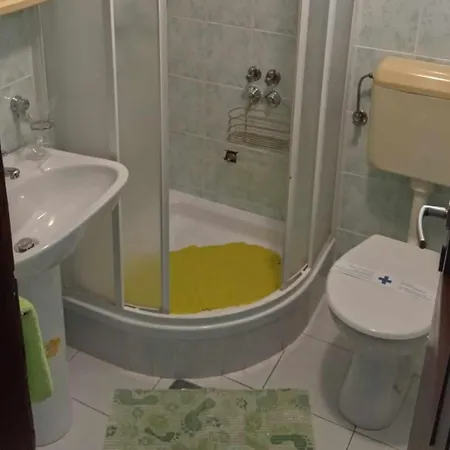 Apartman Julia - Triple Julia 4 *